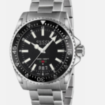 Gucci YA136301A dive horloge, Gucci, YA136301A dive horloge, Grijs / C